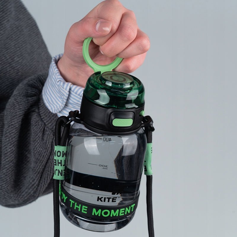 Bidon na napoje 700ml pasek na ramię uchwyt bpa free Kite