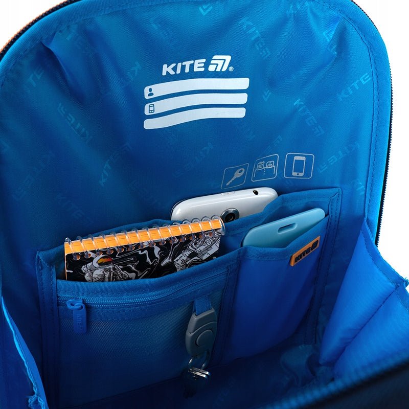 Kite K25-555S-3 – ortopedyczny tornister z szerokimi ramiączkami i odblaskowym nadrukiem, z portfelem na karabińczyku
