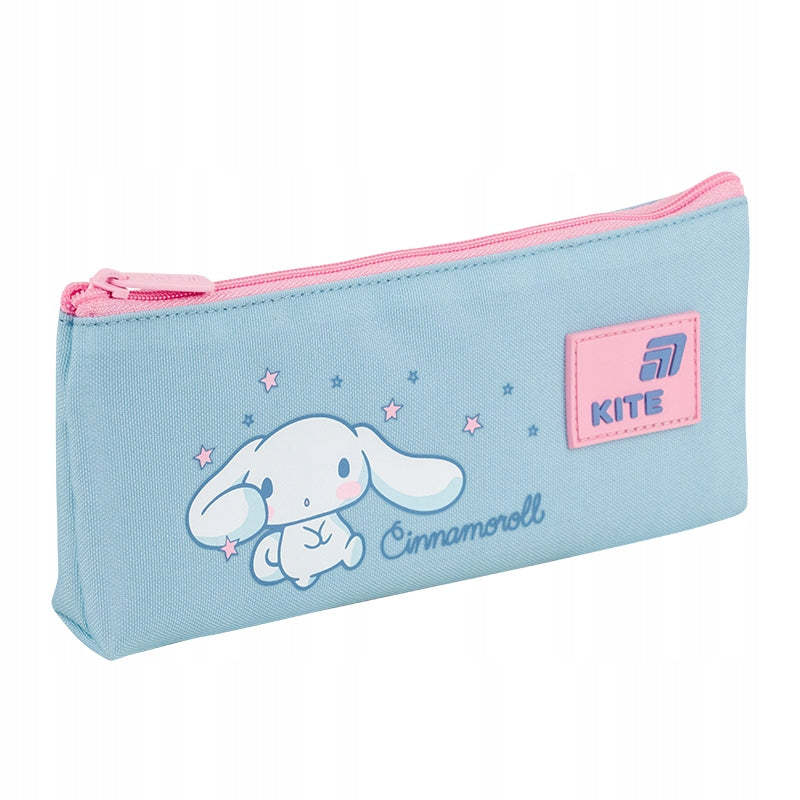 Front saszetki z wypukłym nadrukiem 3D Cinnamoroll — modne piórniki dla dziewczynek.
