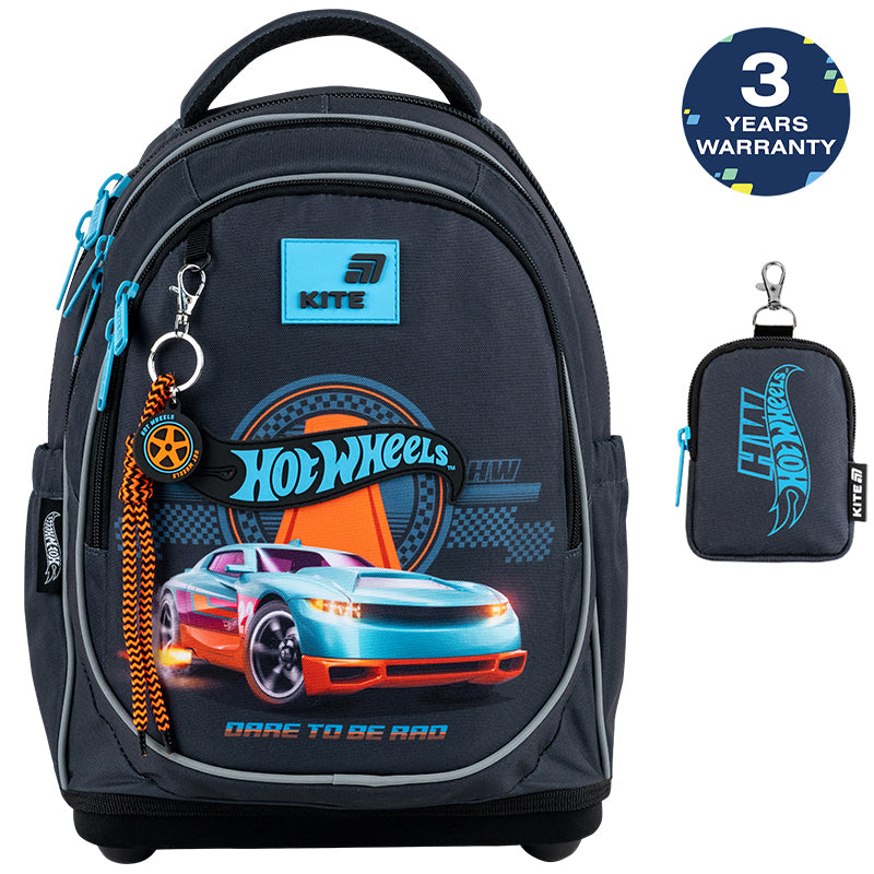 Batoh školský ortopedický Hot Wheels Kite pre chlapcov s príveskom