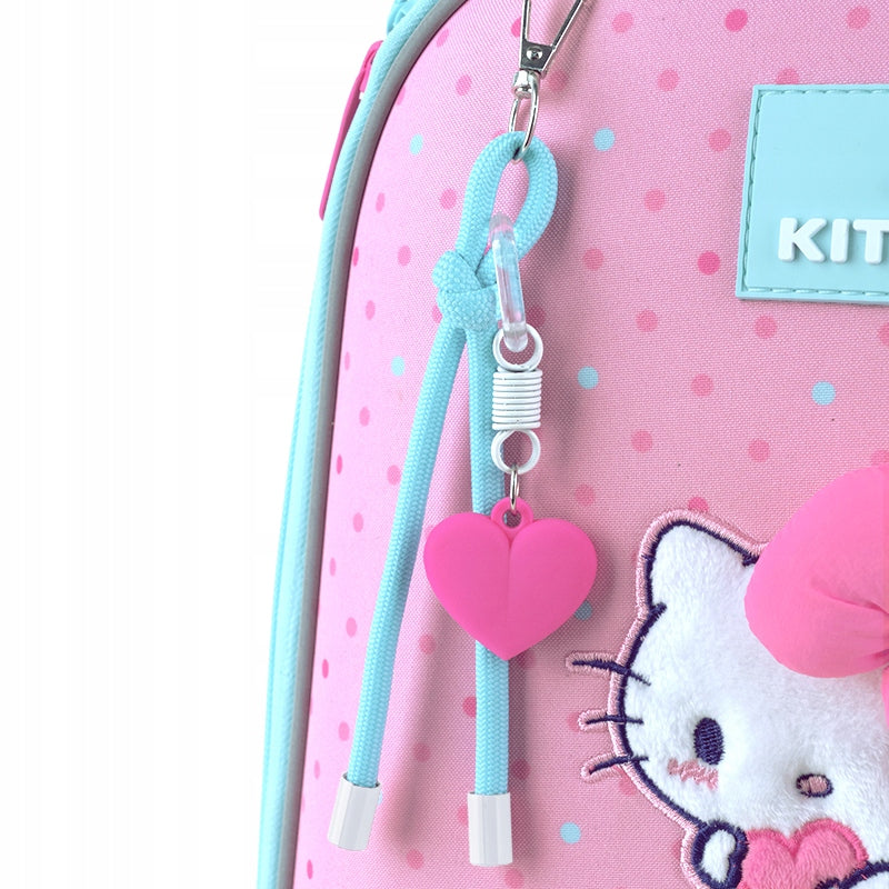 Tornister szkolny Hello Kitty Kite – ozdobny brelok przy zamku