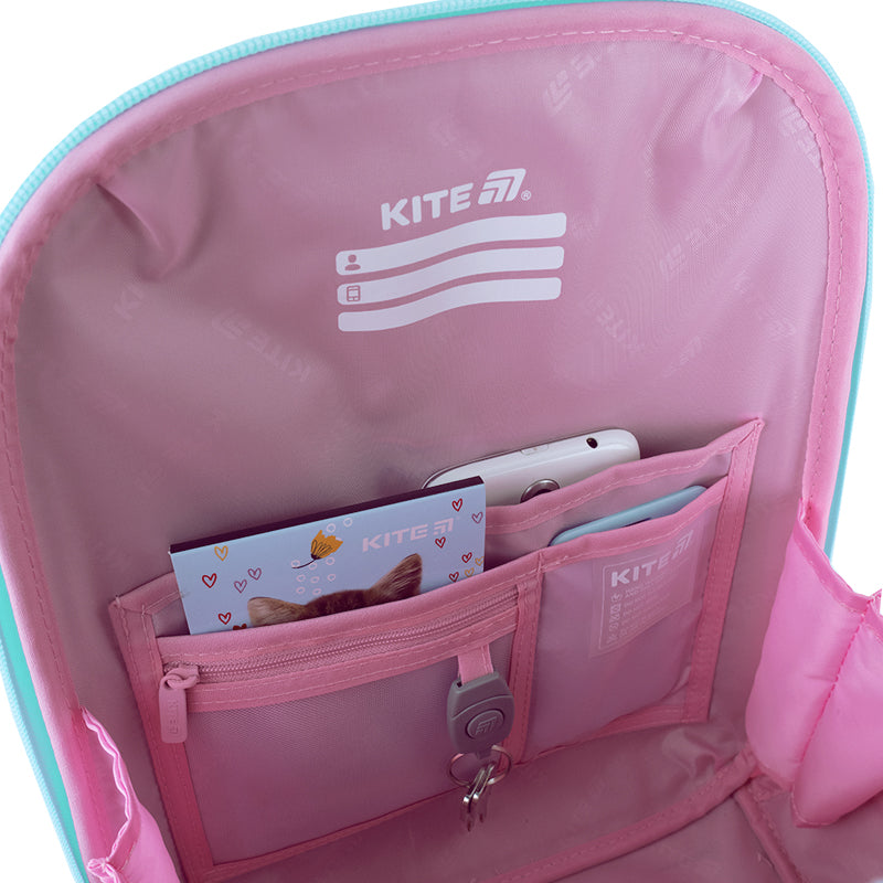 Wnętrze tornistra Hello Kitty Kite – kieszeń na telefon i drobiazgi