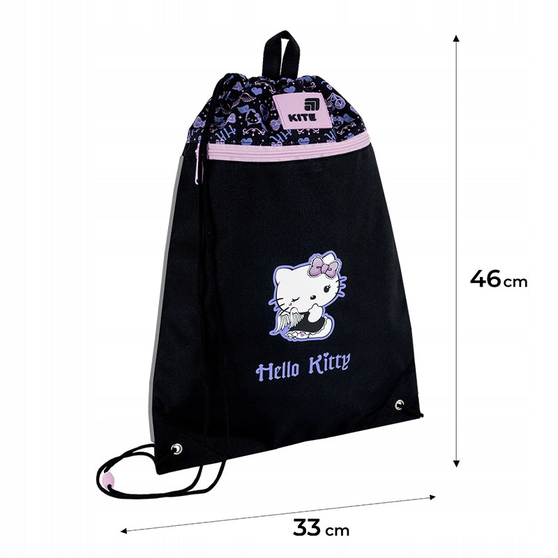 Infografika przedstawiająca wymiary 46x33 cm czarnego worka sportowego z serii Hello Kitty.
