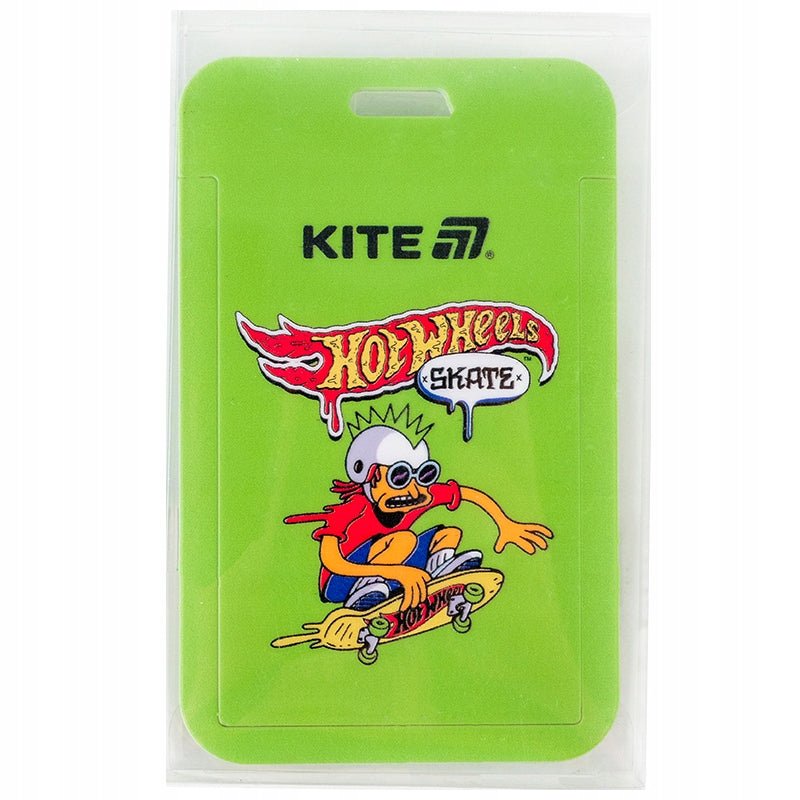 Identyfikator Hot Wheels Kite zawieszony na sznurku z metalowym karabińczykiem i pętlą-zatrzaskiem.