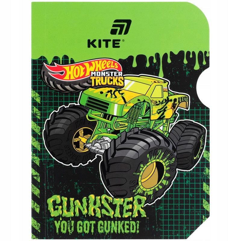 Figurkowy notatnik dla chłopców Hot Wheels na biurku.