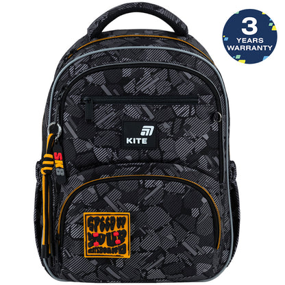 Batoh školský pre chlapca 1-5 trieda ortopedický s nášivkami na suchý zips Kite