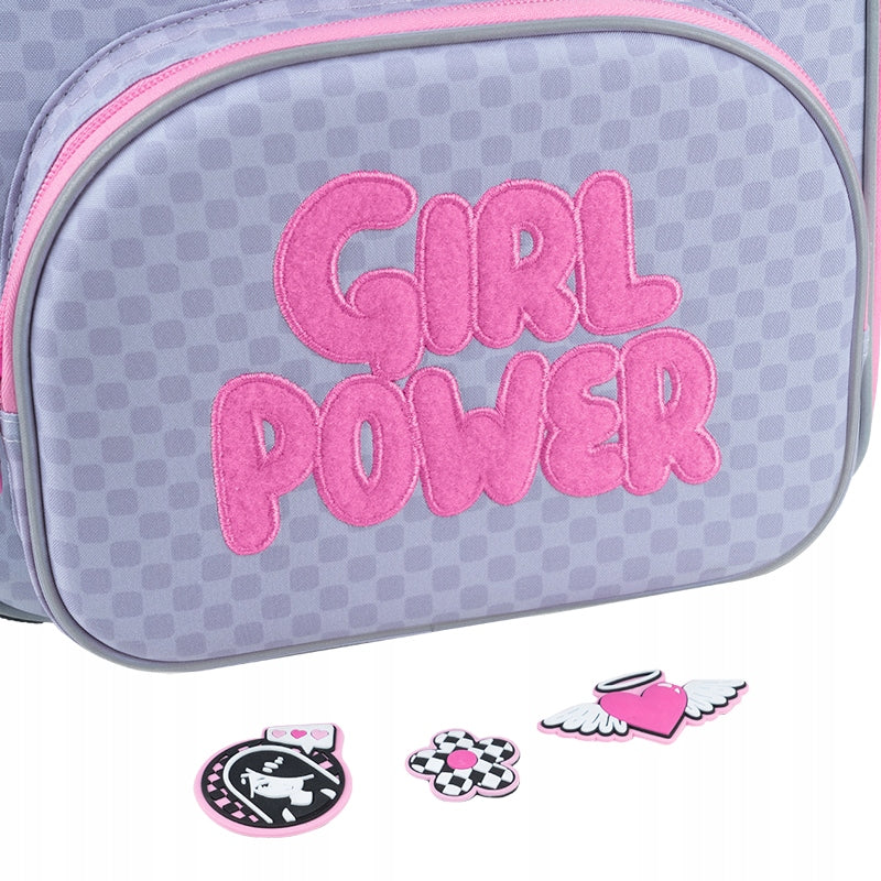 Tornister szkolny ortopedyczny Kite – detal haftu Girl’s Power