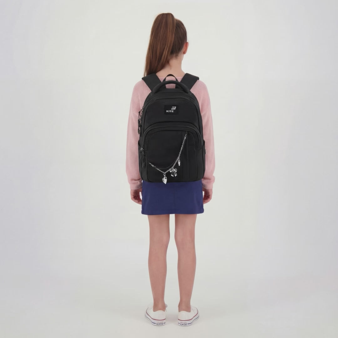 Ľahký batoh školský čierny pre dievčatá 9–12 rokov Kite Black&amp;Charm