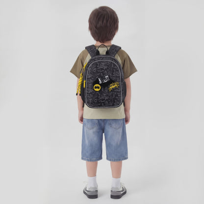 Batoh predškolský Kite Batman ľahký pre chlapcov s nášivkami na suchý zips
